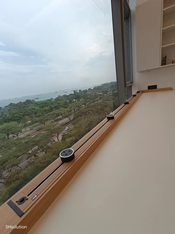 Line8 Model SL track in American Spruce along a study desk by a window