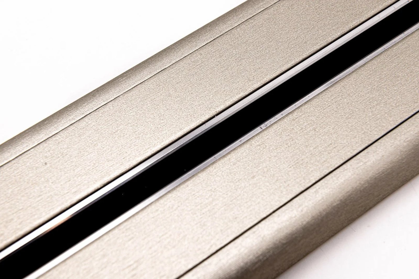 Line8 Model SL track in Silver Hairline above a workbench