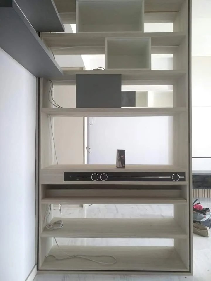 Line8 Model SL track in Black Hairline above a media shelf