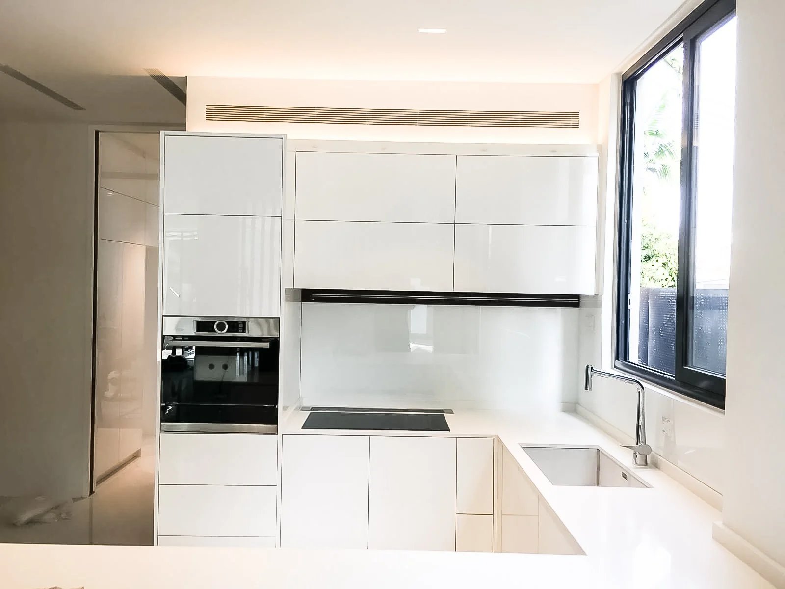 Line8 Model SL track in Black Hairline above the kitchen sink